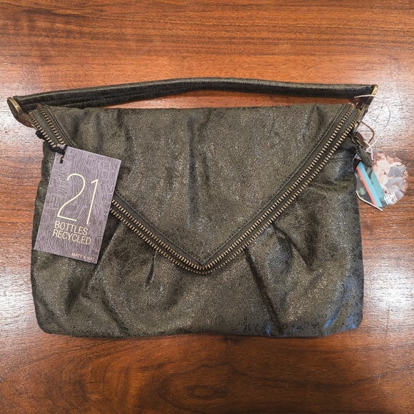 🎁 Matt & Nat Green Vegan Leather with Zipper Trim Clutch - Picture 1 of 10